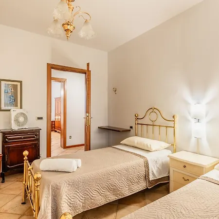 La Casa Nel * Altopascio
